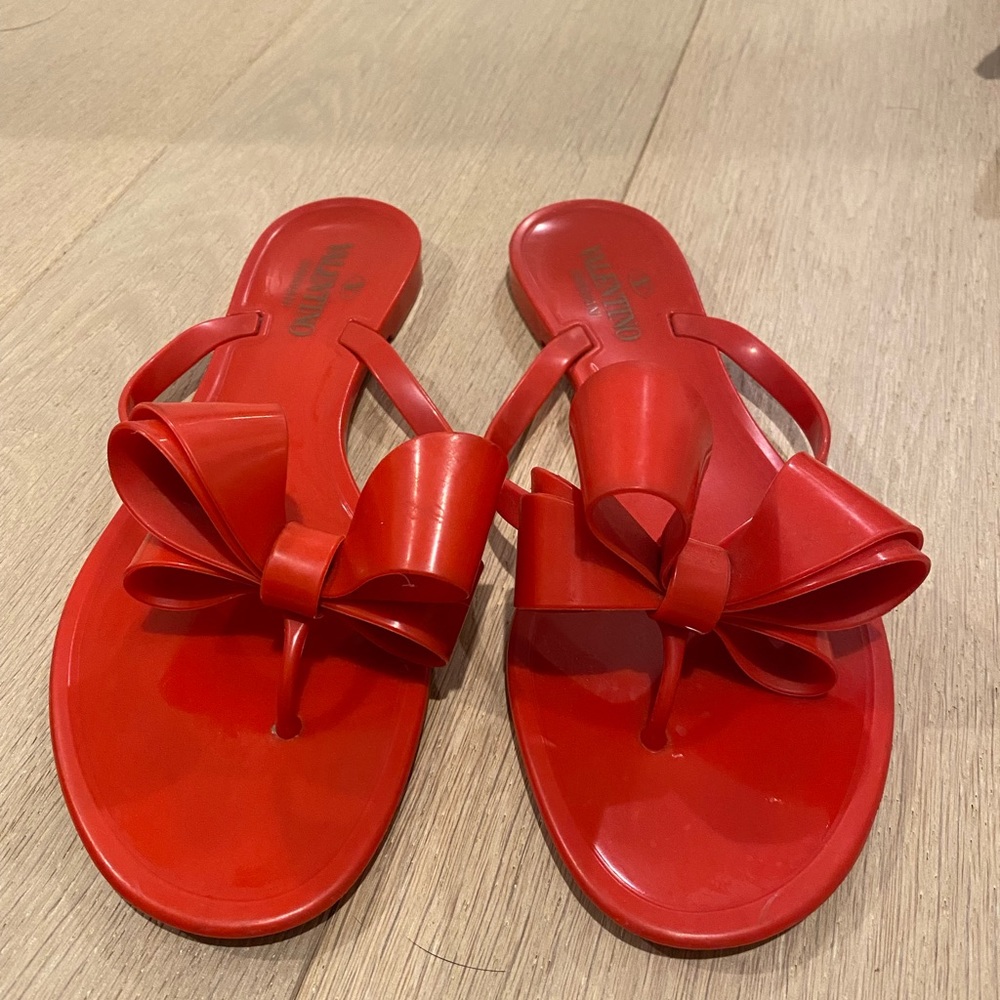 VALENTINO Jelly Red Bow Thong Sandal